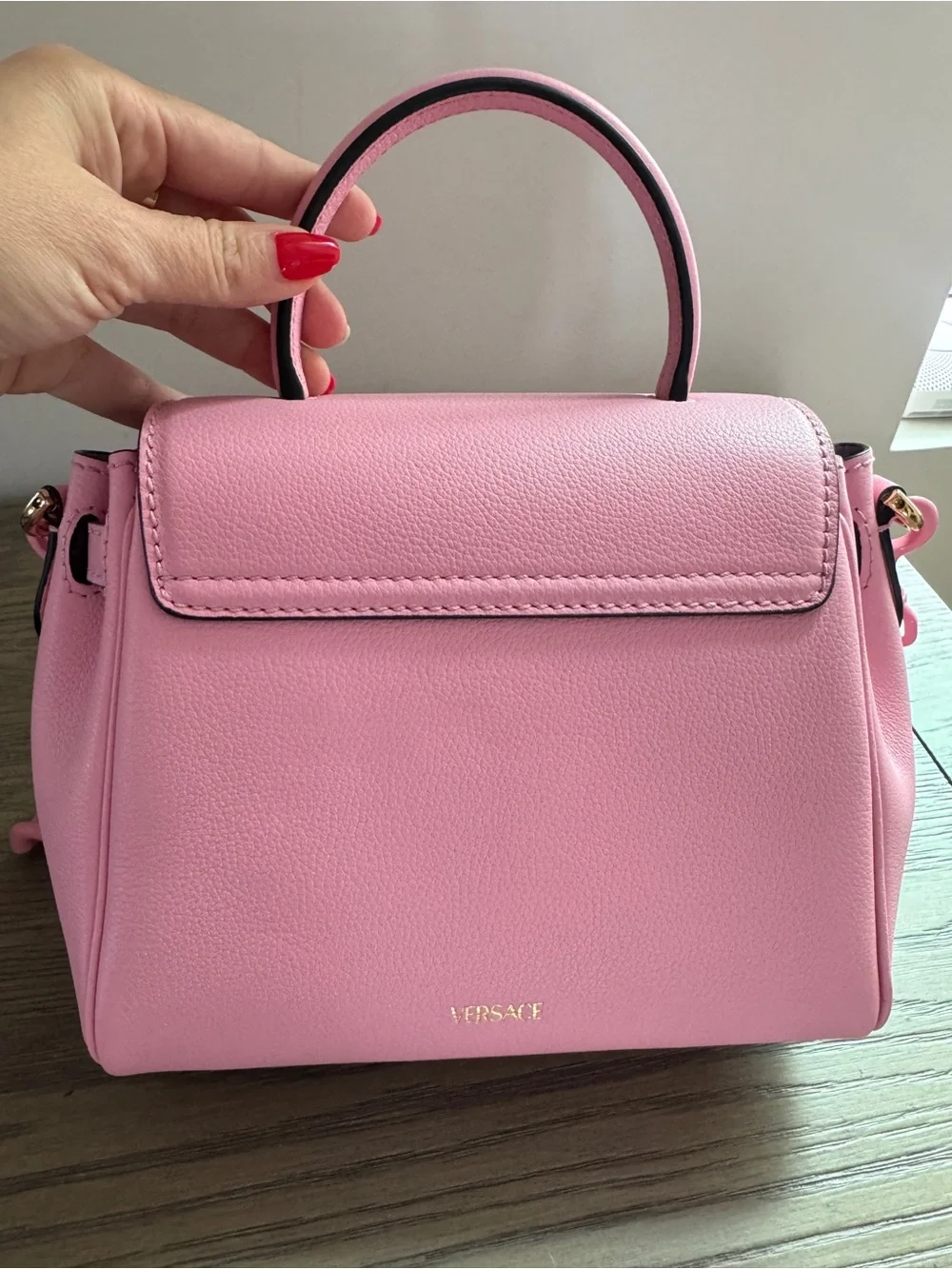 Versace La Medusa Small Pink Leather Top-Handle Bag with Chain Strap - Picture 6 of 12
